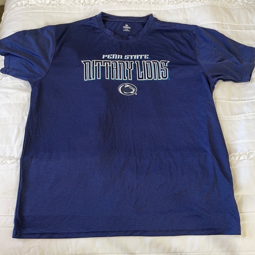 ✨NWOT MENS PennState T-shirt
